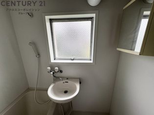 ゆったり落ち着けるトイレです