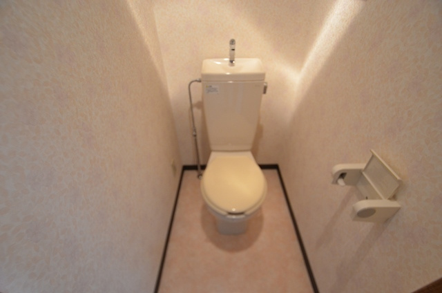 風呂トイレ別です☆