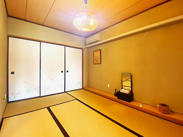 京王熱川マンションの和室