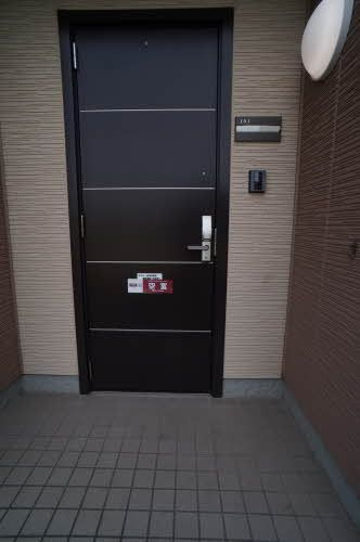 クレセント矢巾の玄関