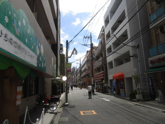 川崎市中原区上新城１丁目の店舗事務所の周辺