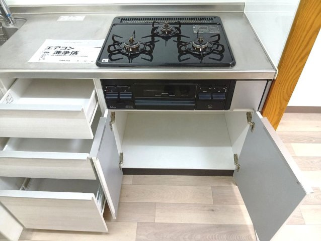 第一レジデンスのキッチン|お料理しやすいキッチンです