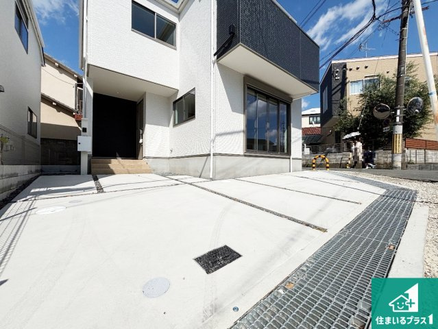 枚方市香里園桜木町　第2期　新築一戸建ての駐車場|駐車スペース！散水栓があるので、こまめに愛車を洗えます！
