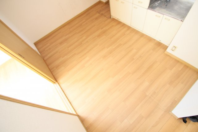 エステートピア日吉のキッチン|別部屋の参考写真です。
