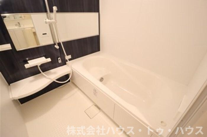 メゾン・ド・シャルマンの浴室
