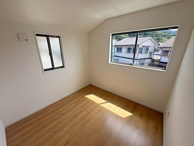 醍醐柿原町　新築戸建て