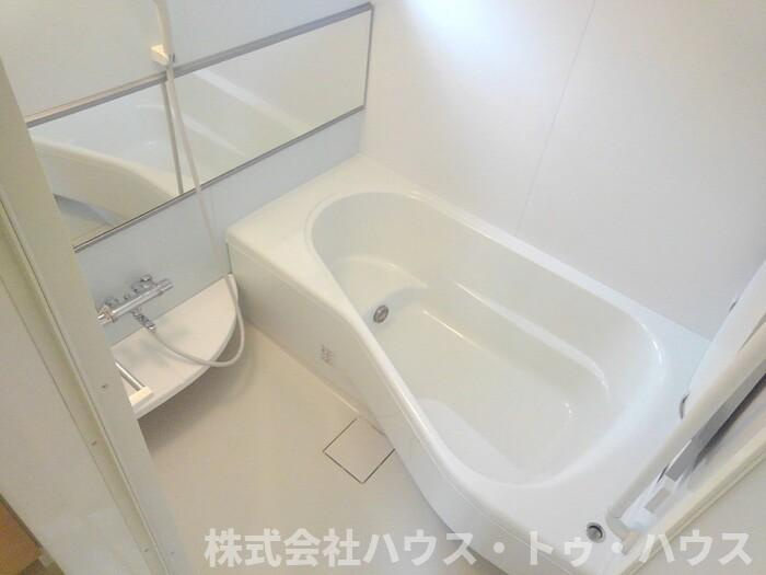 リヴィール　ソワ　Ⅱの浴室