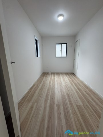 藤沢市辻堂新町5期　新築戸建　全2棟1号棟の洋室|ゆったりした洋室です