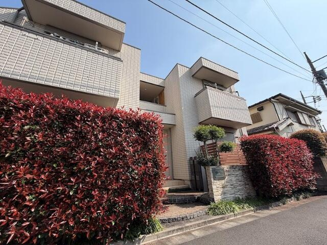 Ｓｕｎ－Ｒｉｃｈ（サン　リッチ）の外観|２階建てです