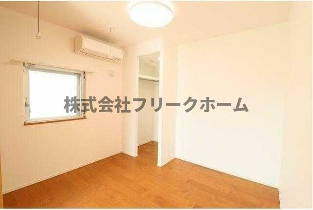 武蔵野市吉祥寺東町２丁目の賃貸マンションの寝室