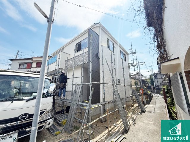 羽曳野市南恵我之荘　第1期　新築一戸建ての外観|現在の進捗状況です！順調に作業進行中、完成が待ち遠しいです！詳細の間取り等、お気軽にお問い合わせください！