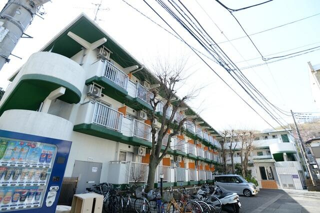 川崎市多摩区東生田１丁目の賃貸マンション