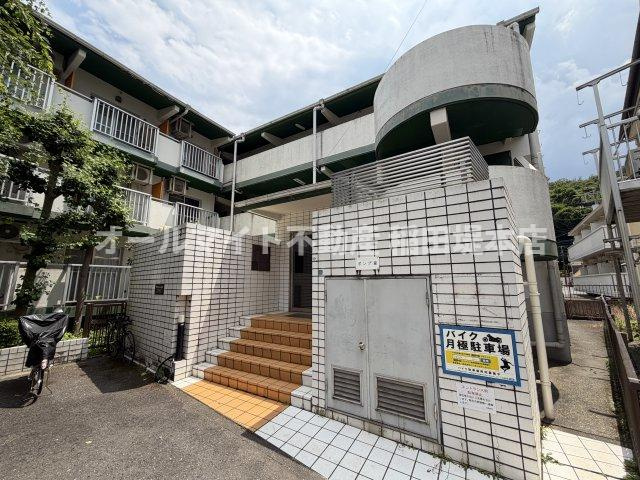 川崎市多摩区東生田１丁目の賃貸マンションの外観
