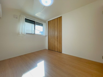 【洋室】 | 宿連寺戸建