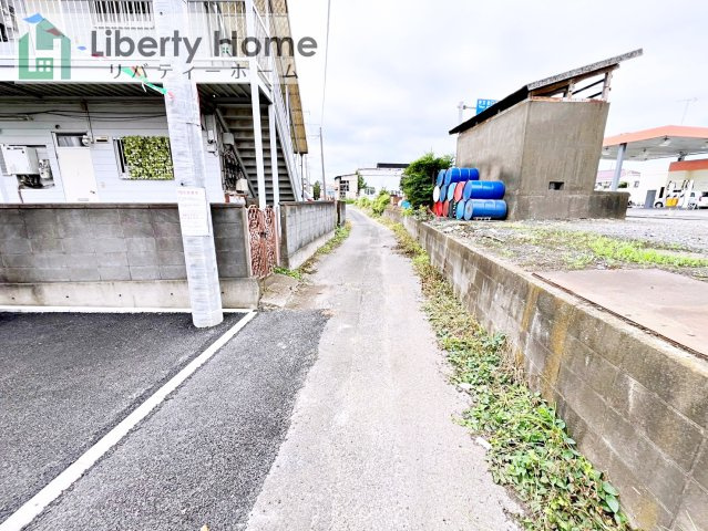 古河市中田第6　新築戸建　2号棟の前面道路含む現地写真