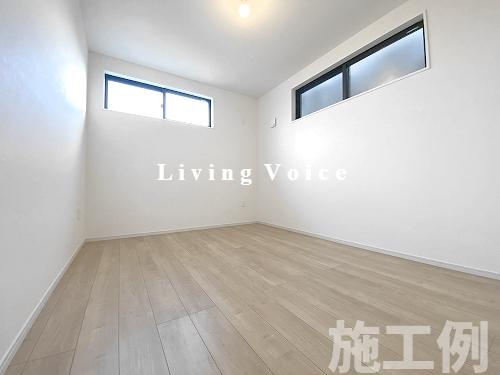 【洋室】 | 【仲介手数料０円】厚木市三田2期　新築一戸建て　2号棟　全3棟 | 厚木市三田2期　新築一戸建て　全3棟