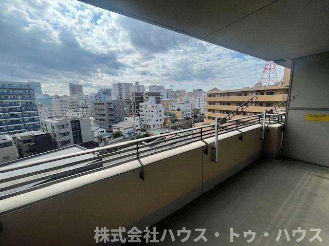 ロイトン松戸のバルコニー