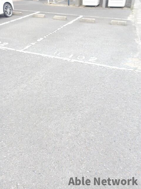 ディスカバリー Ⅱの駐車場