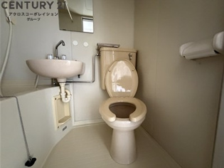 お風呂トイレ同室です