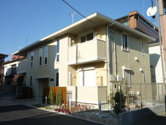 Bright Halu 　east