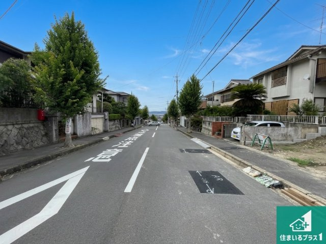 ★宇治市明星町　第2期　新築一戸建ての前面道路含む現地写真|周辺は落ち着いた街並みの住宅地！子育てがしやすい住環境です！まだ未完成ですが、現地でしかわからない事もございます。是非一度ご覧ください。