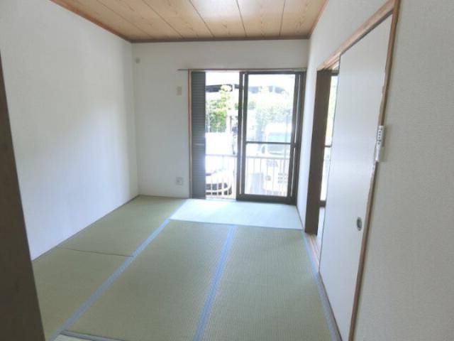 町田市小川６丁目のアパートの寝室
