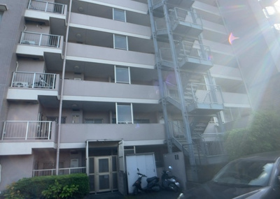 【内装】 | サンクレイドル八王子川口 | 共用部分は、一棟の建物に住む区分所有者全員が共同で所有するとし、共用部分の管理、補修などは、区分所有者で形成される管理組合が行います。個人の判断で勝手に変更することはできませんので覚えておきましょう。