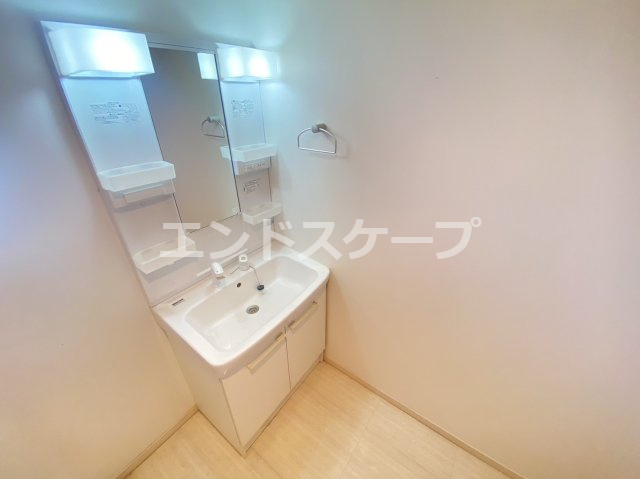 ルコランヴェール杜の洗面所|高崎、前橋エリアのお部屋探しはエンドスケープまで！お客様の理想お聞かせ下さい♪