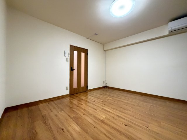 エルマーレのその他