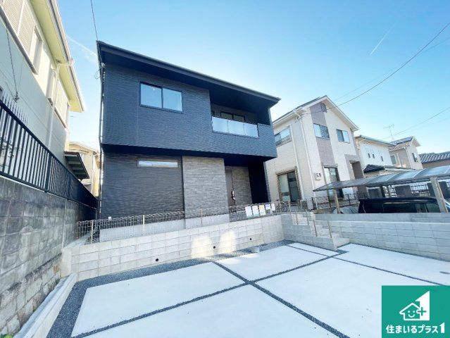 宇治市明星町　第2期　新築一戸建ての外観|安心の10年保証！外観を美しく保ち、雨水で汚れを落とします！