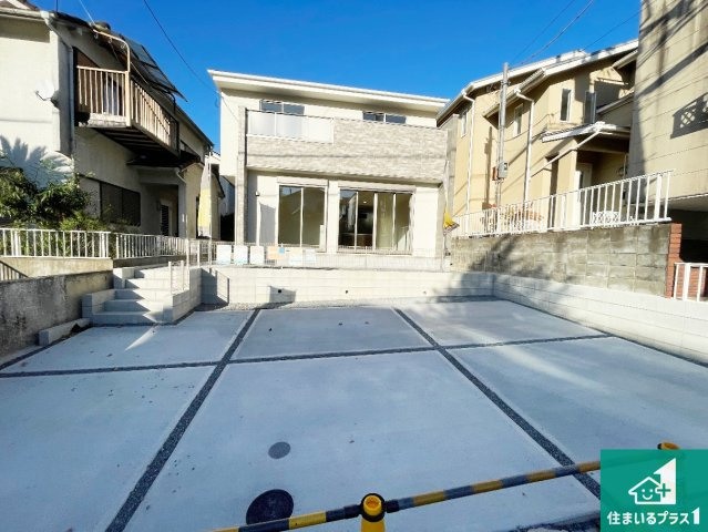 宇治市明星町　第2期　新築一戸建ての外観|周辺は落ち着いた街並みの住宅地！子育てがしやすい住環境です！