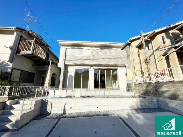 宇治市明星町　第2期　新築一戸建ての外観|流行に左右されないシンプルな外観！