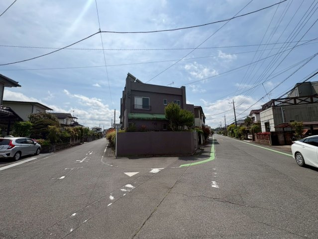 川越市かすみ野1丁目　建築条件付売地　JR川越線『笠幡駅』徒歩18分　【霞ヶ関南小学区】の前面道路含む現地写真