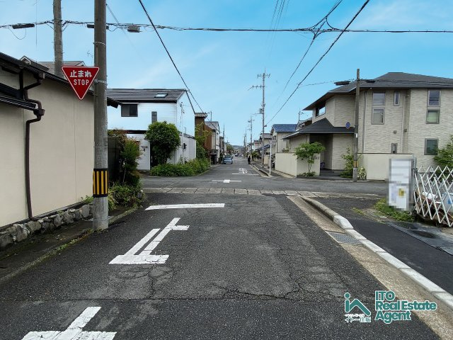 一乗寺松田町 新築戸建の前面道路含む現地写真