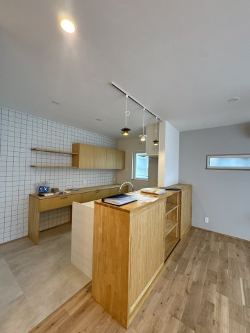 宇都宮市砥上町301-43のキッチン