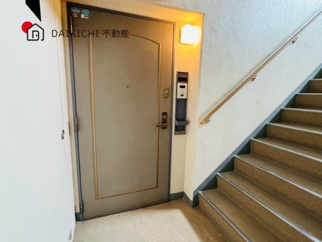【玄関】 | 北鴻巣パーク・ホームズ壱番館 