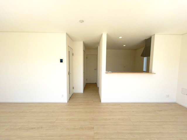 新築戸建て　上田市下之郷　全2棟の居間・リビング