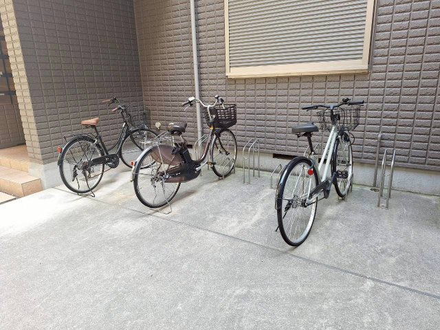 エスコート葉月のその他共用部分|★自転車駐輪場★