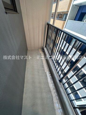 ルクスエテルナ江戸堀のバルコニー
