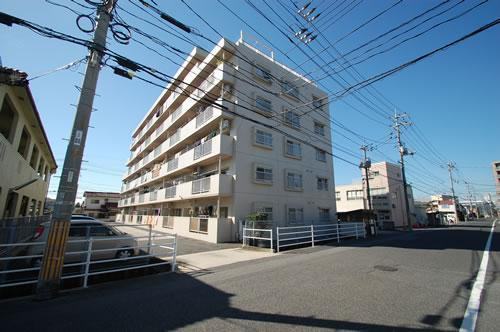 岡山市南区芳泉２丁目の中古マンション