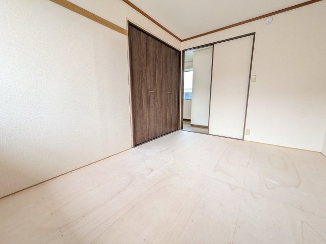 プラテーク荏田 Cの洋室
