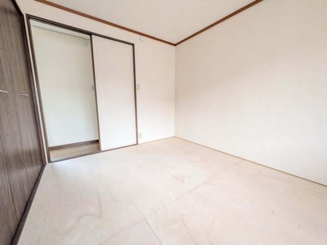 プラテーク荏田 Cの洋室