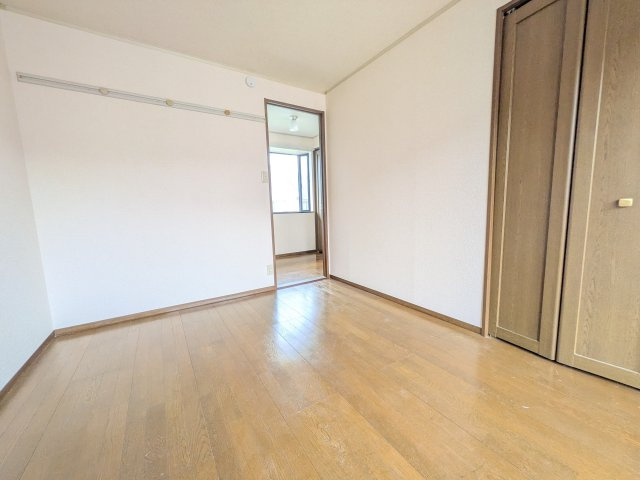 プラテーク荏田 Cの洋室