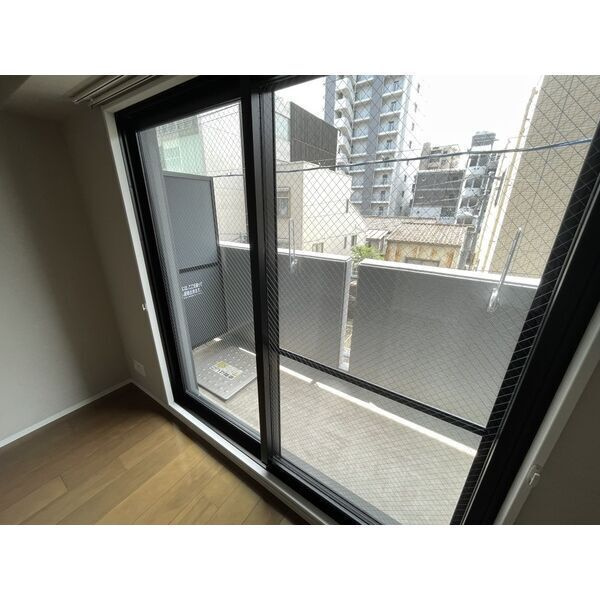 UN ROOMのバルコニー