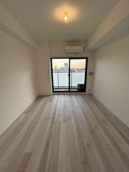S-RESIDENCE桜本町awesomeの居間・リビング