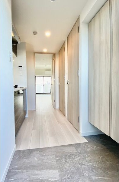 S-RESIDENCE庄内通　平面駐車場あり!初回保証料0円&FR1部屋あり!の玄関