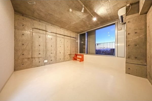 S-FORT六番町の居間・リビング