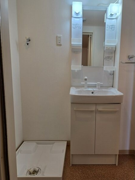 KマンションつるまいⅡの洗面所