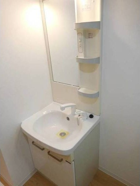 HF久屋大通レジデンスの洗面所