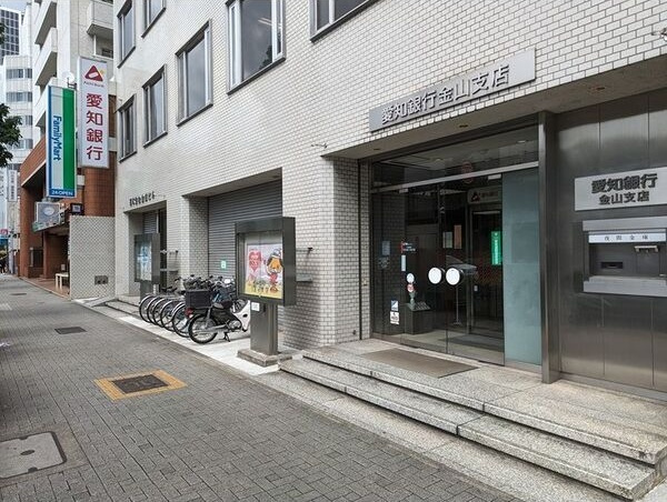 エスリード金山プルミエの周辺